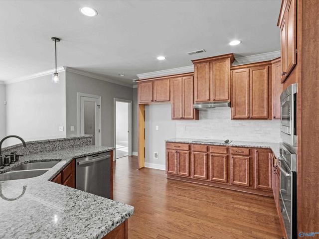 111 Quiet Creek Drive, Harvest, AL 35749