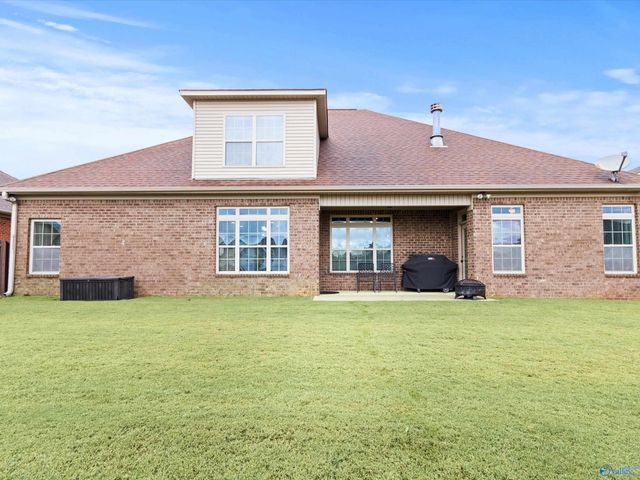 111 Quiet Creek Drive, Harvest, AL 35749
