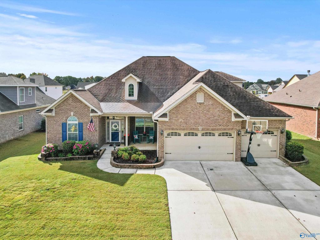 111 Quiet Creek Drive, Harvest, AL 35749