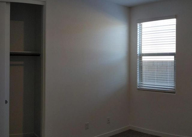 2250 E Kelly Drive, Gilbert, AZ 85298