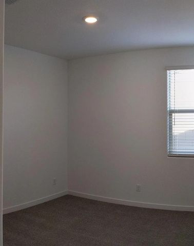 2250 E Kelly Drive, Gilbert, AZ 85298