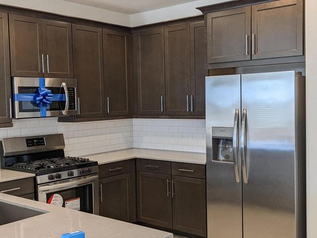 2250 E Kelly Drive, Gilbert, AZ 85298