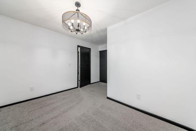 5932 Waterview Drive, Hilliard, OH 43026