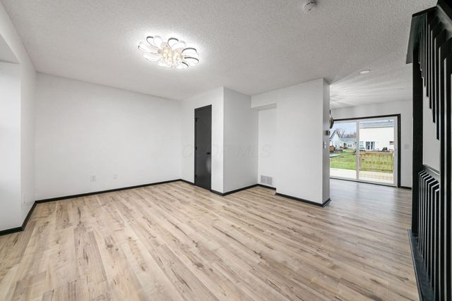 5932 Waterview Drive, Hilliard, OH 43026