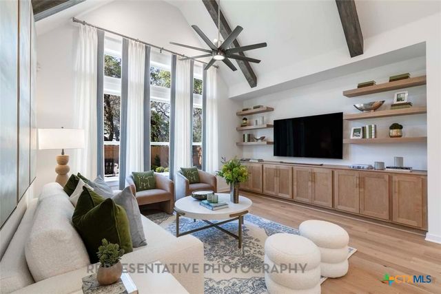 212 Missouri Primrose Lane, San Marcos, TX 78666