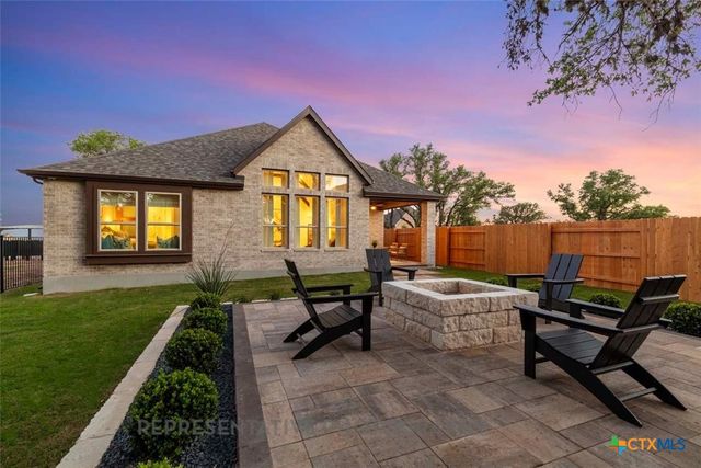 212 Missouri Primrose Lane, San Marcos, TX 78666