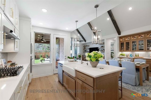 212 Missouri Primrose Lane, San Marcos, TX 78666