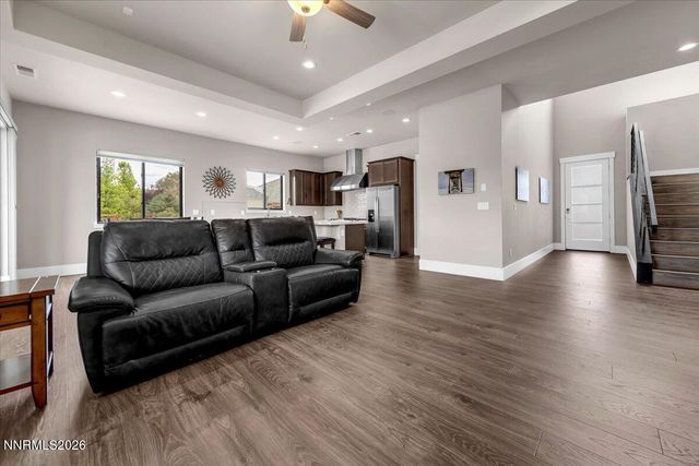 7347 Diamond Oaks Court, Sparks, NV 89436