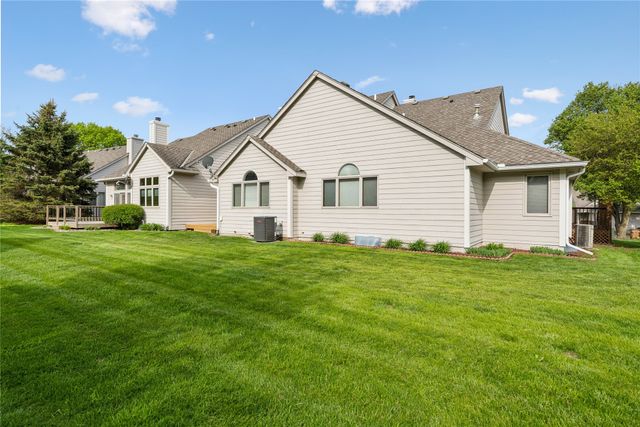 1451 Dover Bay Drive, Clive, IA 50325