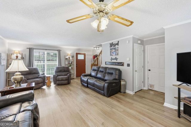 3958 Pointe N, Gainesville, GA 30506