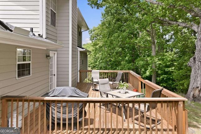 3958 Pointe N, Gainesville, GA 30506