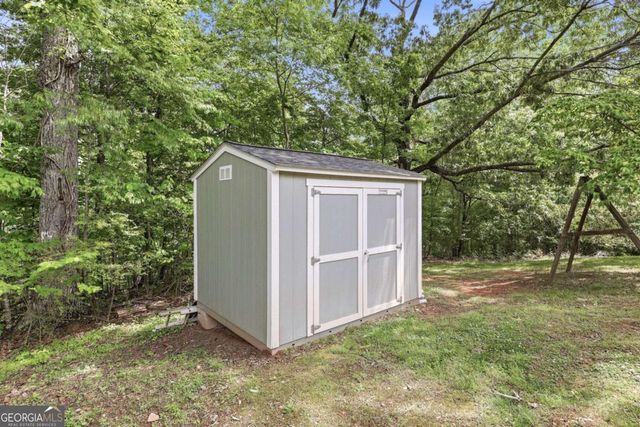 3958 Pointe N, Gainesville, GA 30506