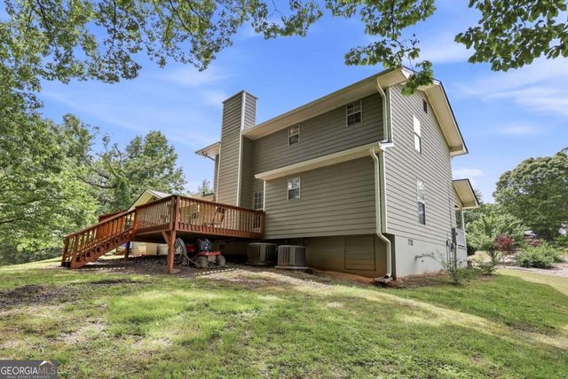 3958 Pointe N, Gainesville, GA 30506