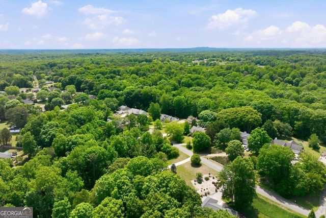 3958 Pointe N, Gainesville, GA 30506