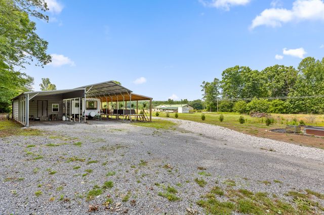 77 Homer Layne Road, Tracy City, TN 37387