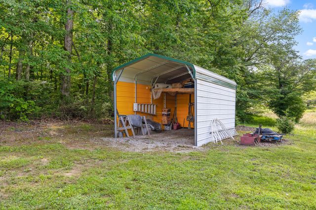 77 Homer Layne Road, Tracy City, TN 37387