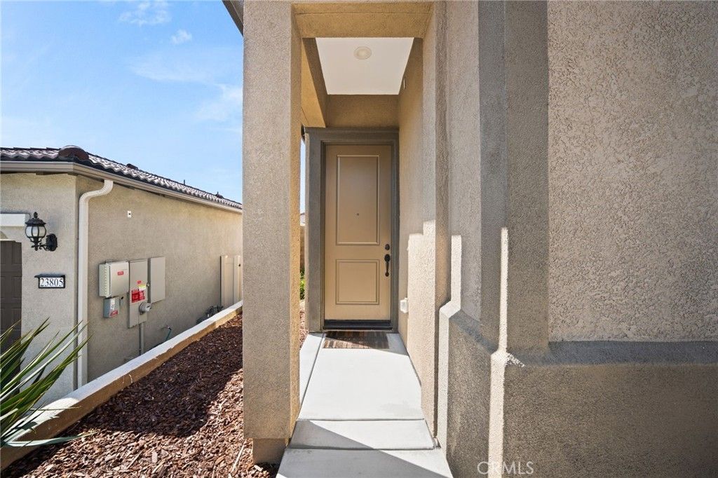 23793 Highvale, Corona, CA 92883 — photo 4