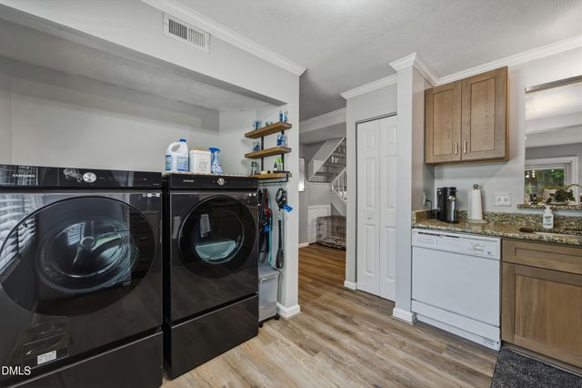 109 Luxon Place, Cary, NC 27513
