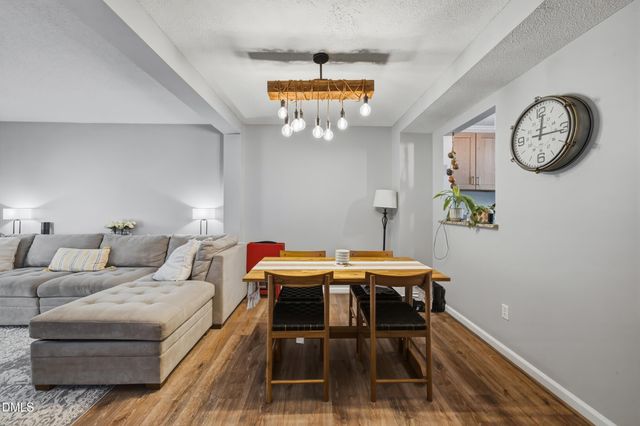 109 Luxon Place, Cary, NC 27513