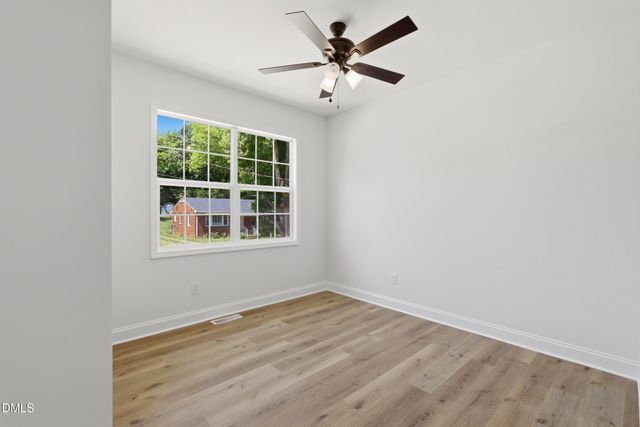 924 E Davis Street, Burlington, NC 27215