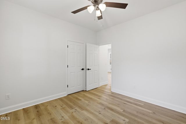 924 E Davis Street, Burlington, NC 27215
