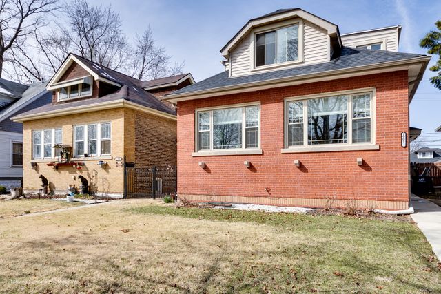 1902 S 9th Avenue, Maywood, IL 60153