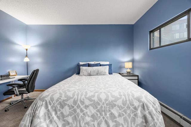 2275 Youngman Avenue 106W, Saint Paul, MN 55116