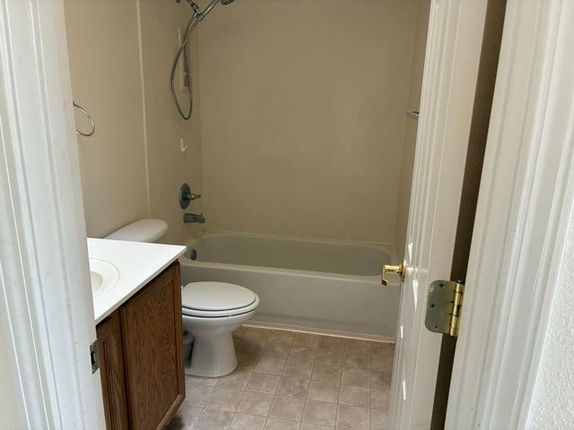 1445 Isleta Court NE, Rio Rancho, NM 87144