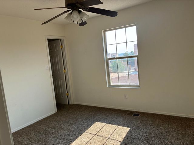 1445 Isleta Court NE, Rio Rancho, NM 87144