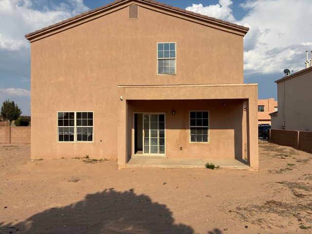 1445 Isleta Court NE, Rio Rancho, NM 87144