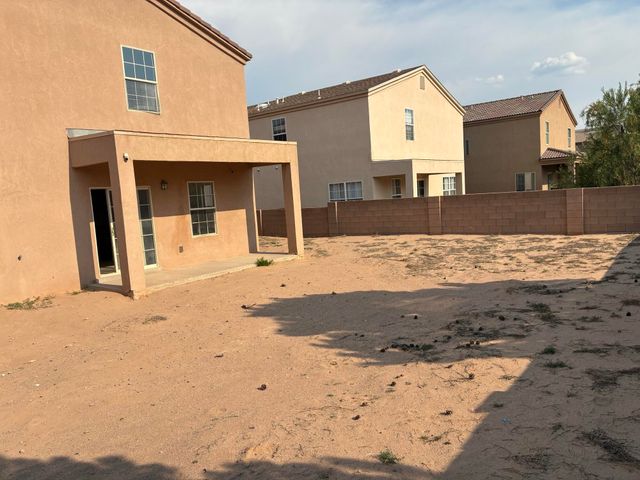 1445 Isleta Court NE, Rio Rancho, NM 87144