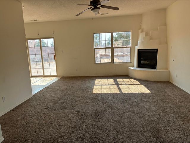 1445 Isleta Court NE, Rio Rancho, NM 87144