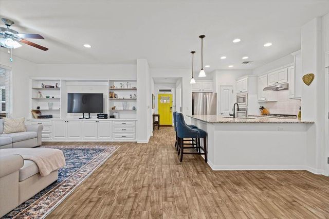 5912 Corrine LN, Austin, TX 78747