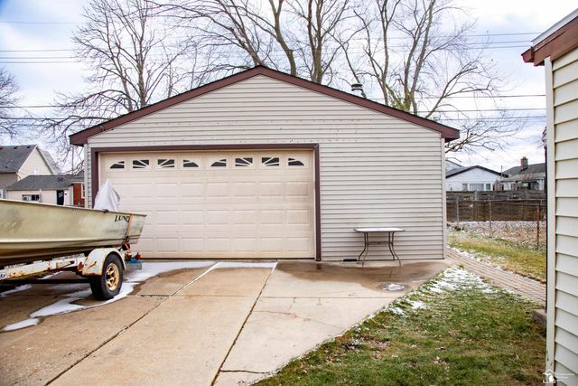 11859 Grant Street, Riverview, MI 48193