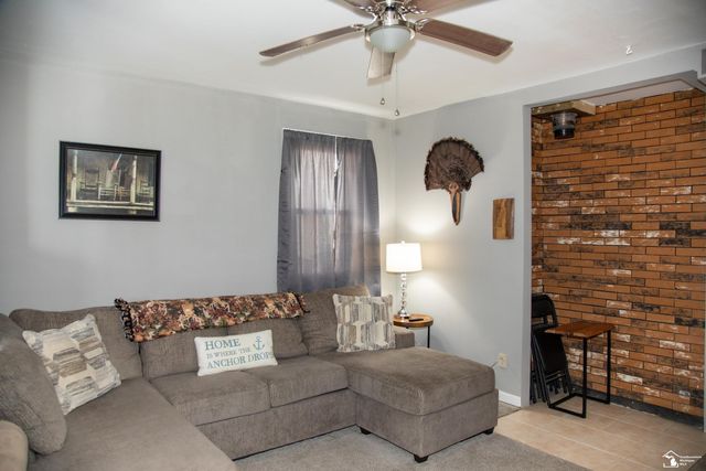 11859 Grant Street, Riverview, MI 48193