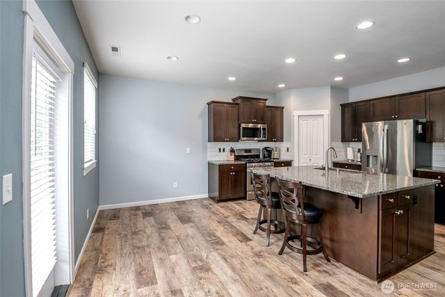 2929 82nd Avenue Ct E, Puyallup, WA 98371