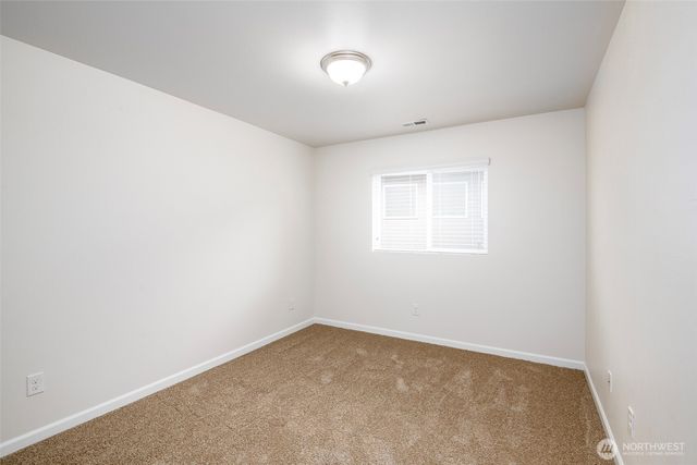 2929 82nd Avenue Ct E, Puyallup, WA 98371