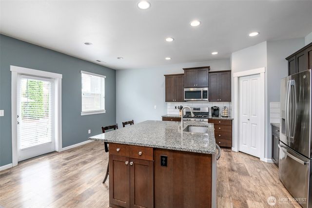 2929 82nd Avenue Ct E, Puyallup, WA 98371