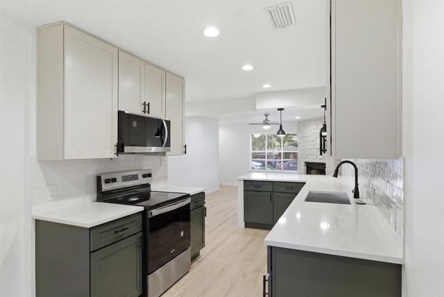 13610 Brookgreen Drive, Dallas, TX 75240