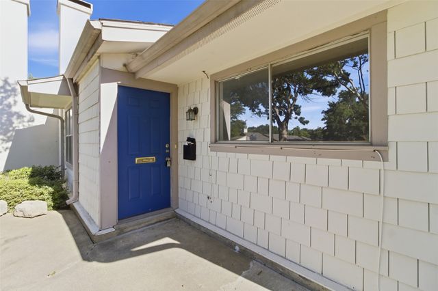 13610 Brookgreen Drive, Dallas, TX 75240