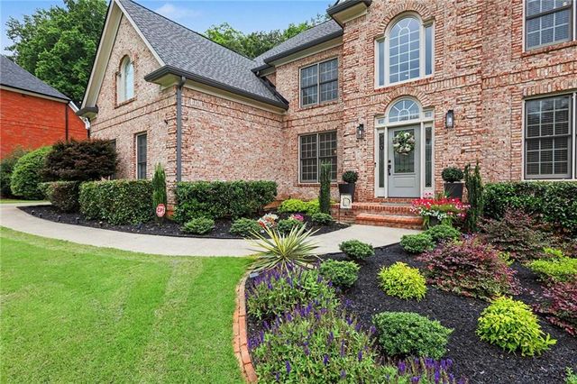 4041 Hickory Fairway Drive, Woodstock, GA 30188