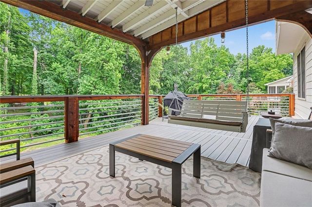 4041 Hickory Fairway Drive, Woodstock, GA 30188