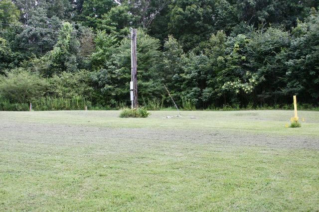 2025 Linda Ln, Cumberland Furnace, TN 37051