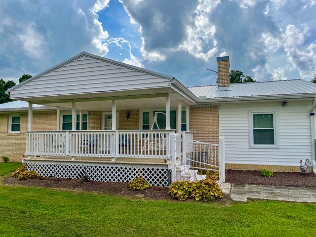 2025 Linda Ln, Cumberland Furnace, TN 37051