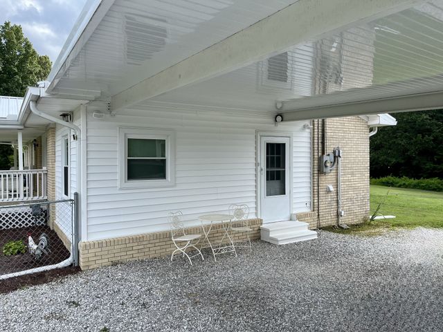 2025 Linda Ln, Cumberland Furnace, TN 37051