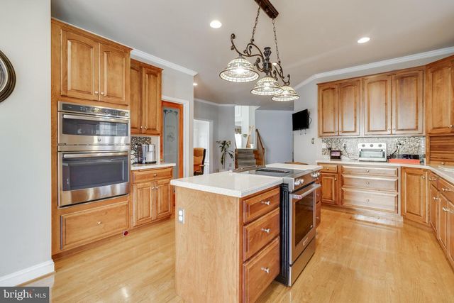 6194 HARD BARGAIN CIR, Indian Head, MD 20640