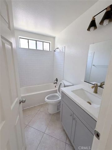 1360 N Hacienda, Ontario, CA 91764
