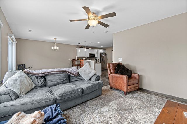 363 Aspen Court, Solon, IA 52333