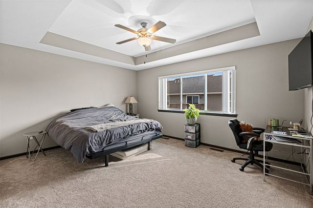 363 Aspen Court, Solon, IA 52333