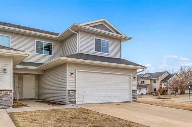 363 Aspen Court, Solon, IA 52333